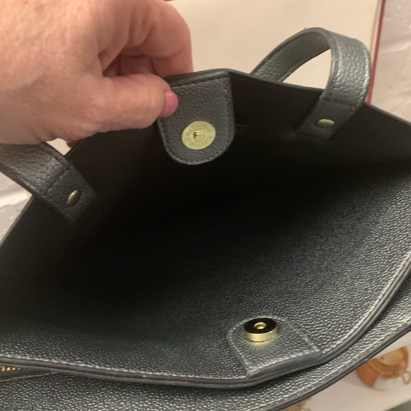 25% off of listed price. NWT Tahari Purse. Grey w/gold zipper & Snaps. Reposhed - Picture 8 of 11
